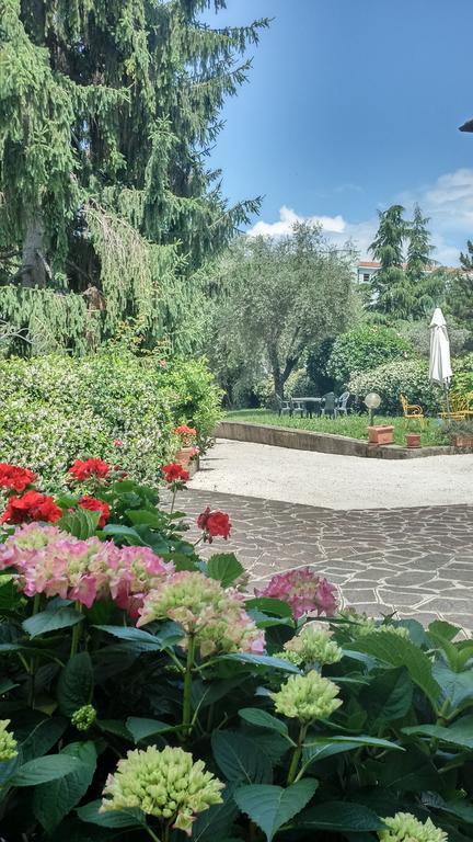 B&B Margherita Desenzano del Garda Exterior photo